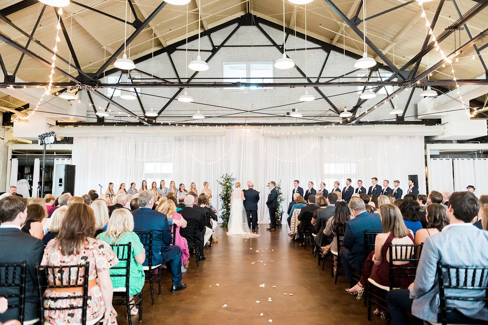 Large Weddings Done Right: Hosting 200+ Guests Without Feeling Crowded
